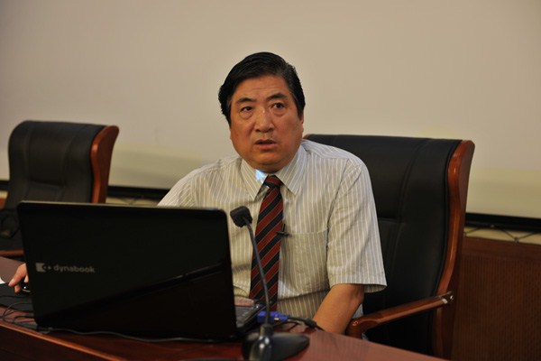 王维坤教授在西安碑林作学术讲座(图1)